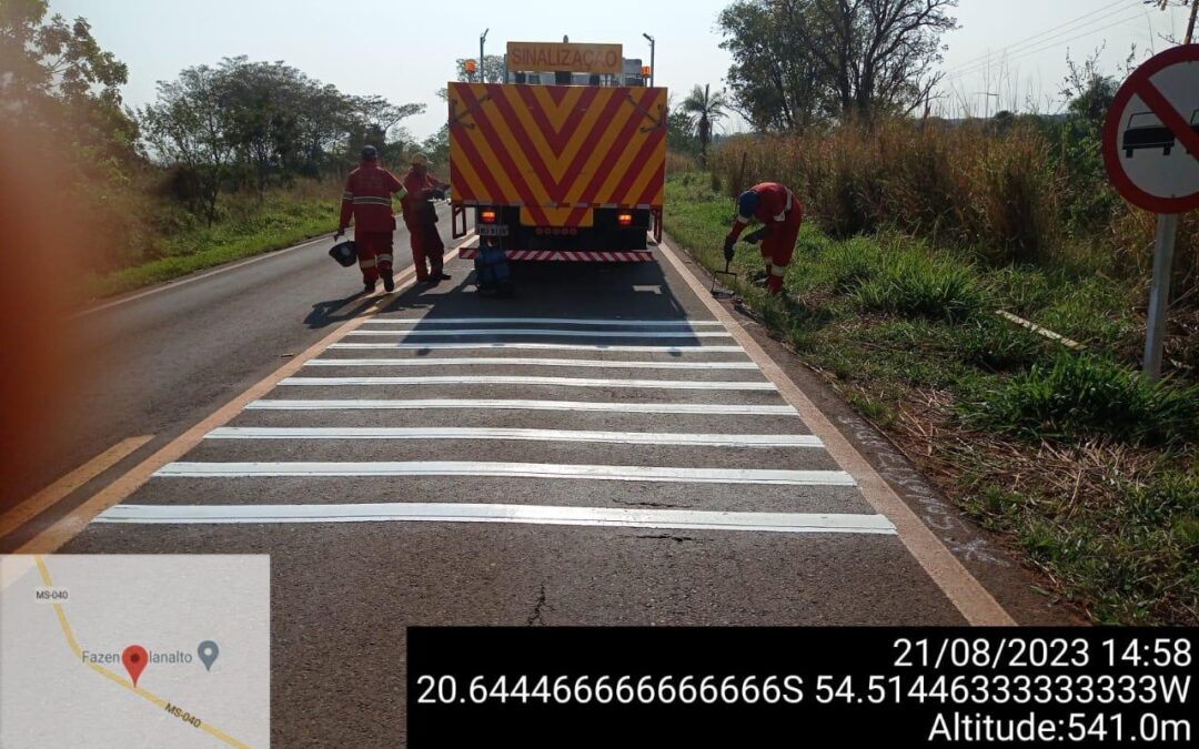 Curva perigosa na MS-040 recebe sinalização através do vereador Junior Coringa