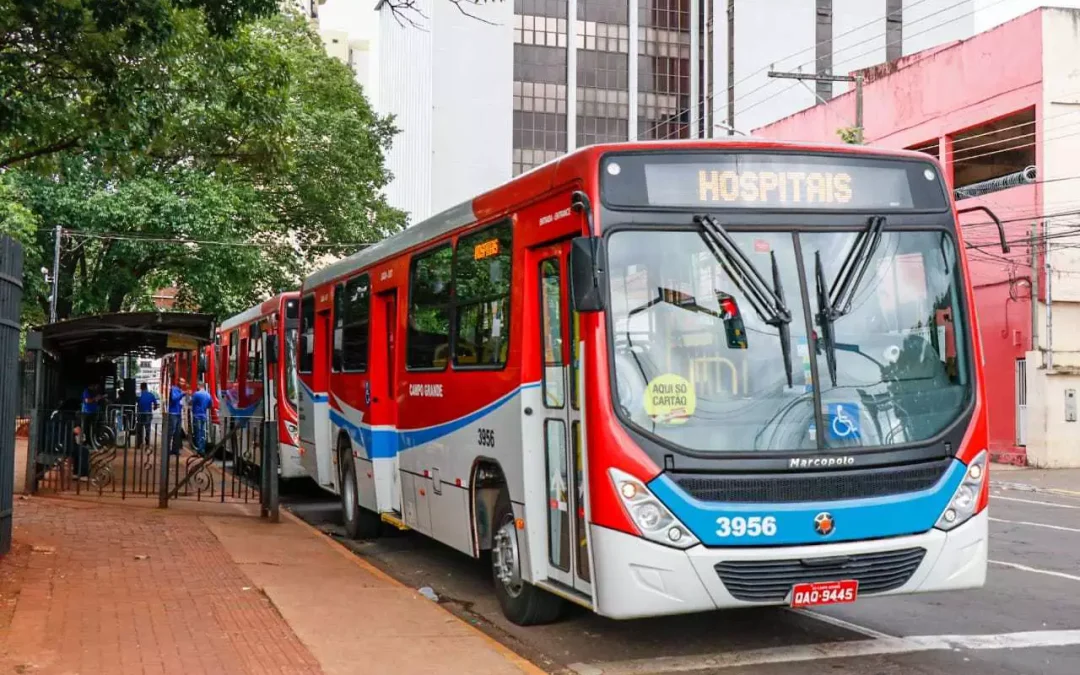 Dia de Finados terá tarifa a R$ 1,75 e mais linhas de ônibus disponíveis