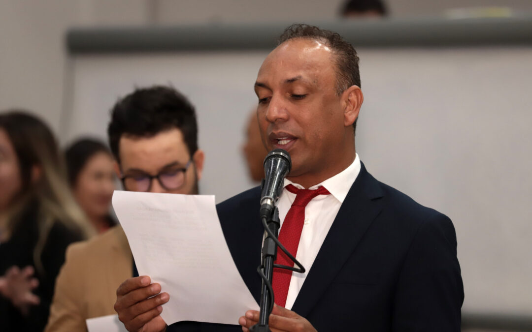 APROVADO PROJETO DE LEI DO VEREADOR JUNIOR CORINGA QUE INSTITUI O DIA MUNICIPAL DO DEFICIENTE VISUAL