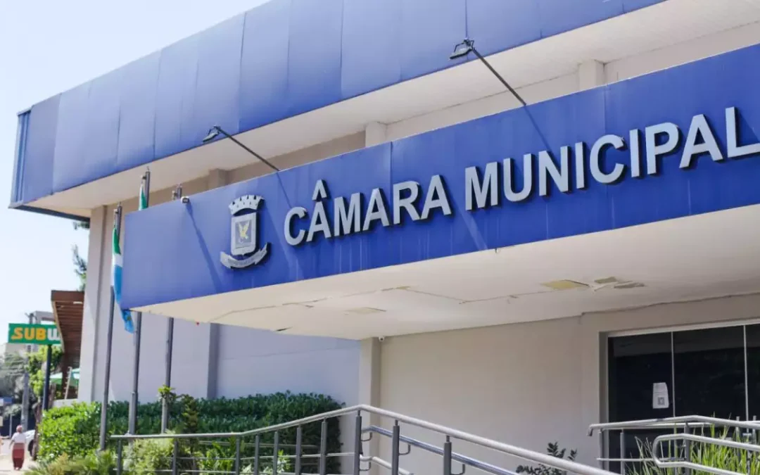 Vereadores mantêm um veto e aprovam cinco projetos na sessão desta terça-feira