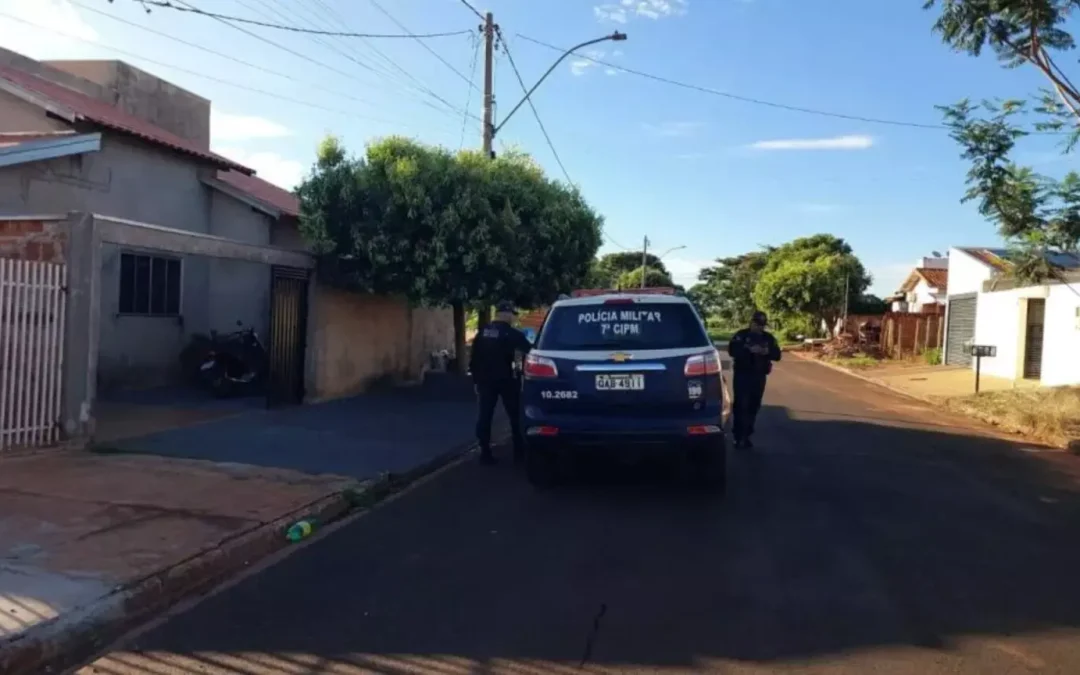 Menino de 9 anos entra escondido na piscina da vizinha em MS e morre afogado