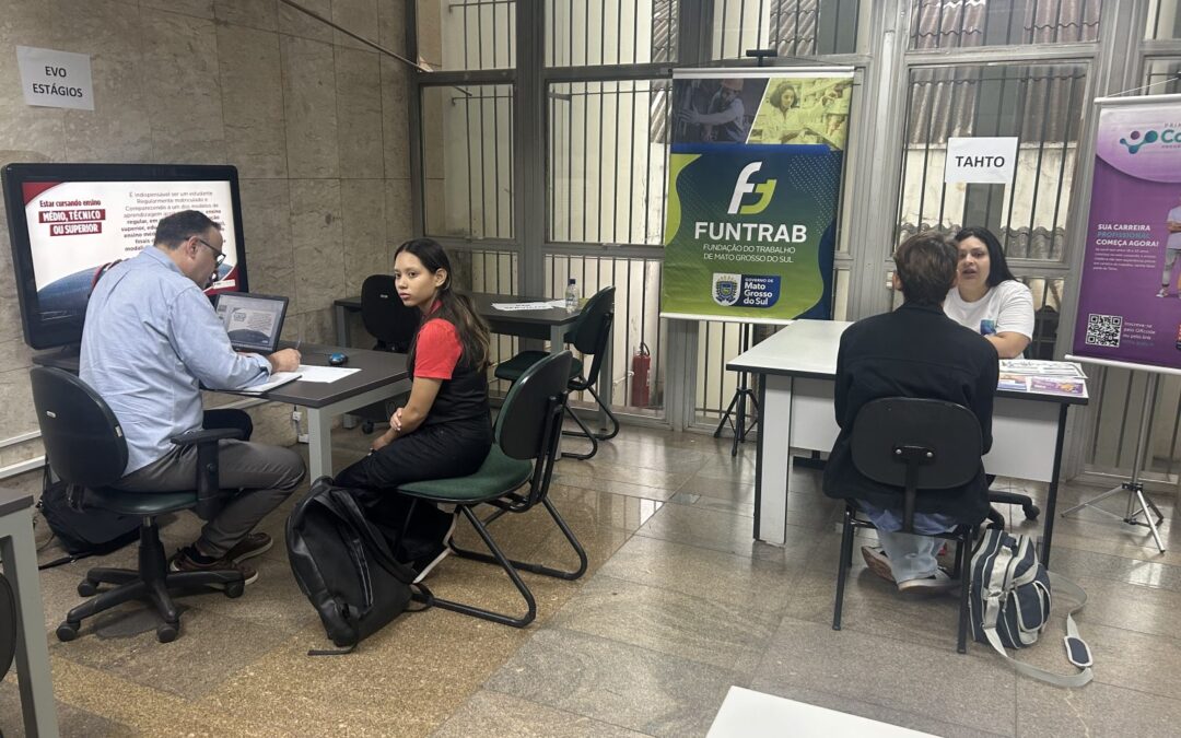 Feirão da Empregabilidade na Funtrab oferece 72 vagas na construção, iluminação, arquitetura, limpeza e rede atacadista