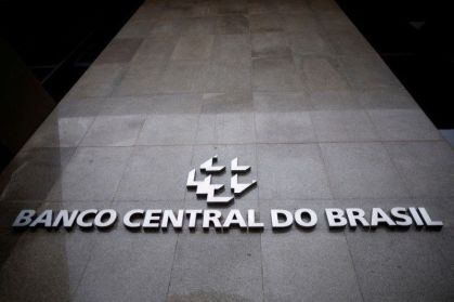 Prévia do PIB indica recuo de 0,2% em outubro, segundo Banco Central