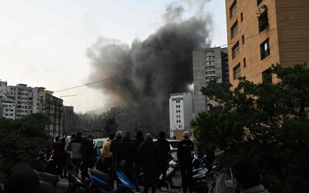 Conflito no Oriente Médio Escalada: Ataques Aéreos e Perdas Humanas